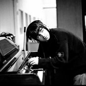 Noel Gallagher - List pictures