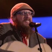 Nicholas David - List pictures