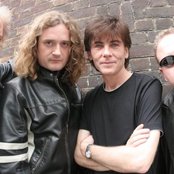 Fastway - List pictures