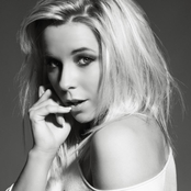 Krista Siegfrids - List pictures