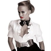 Anda Adam - List pictures