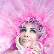 Dannii Minogue - List pictures