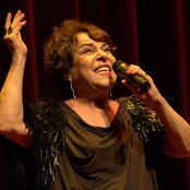 Miúcha - List pictures