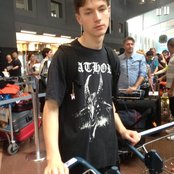 Bladee - List pictures