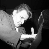 Stan Tracey - List pictures