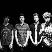 5 Seconds Of Summer - List pictures