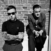 Slaves - List pictures