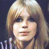 Marianne Faithfull - List pictures