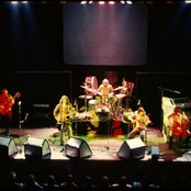 Gentle Giant - List pictures