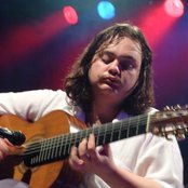 Yamandu Costa - List pictures