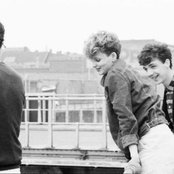 Altered Images - List pictures