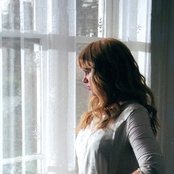 Alice Gold - List pictures