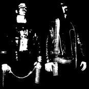 Revenge - List pictures