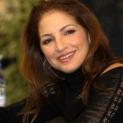 Gloria Estefan - List pictures