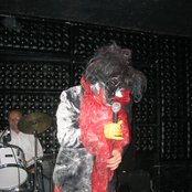 Gary Wilson - List pictures