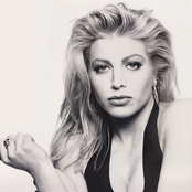 Taylor Dayne - List pictures
