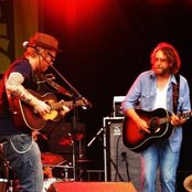 Hayes Carll - List pictures