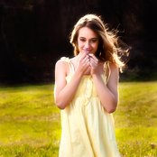 Alexa Lusader - List pictures