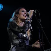 Jess Mills - List pictures