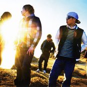 Back-on - List pictures