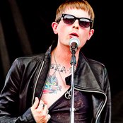 Cold Cave - List pictures