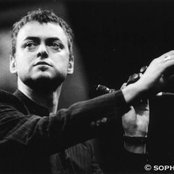 Perry Blake - List pictures