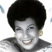 Nana Caymmi - List pictures