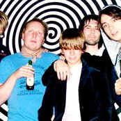 Love Is All - List pictures