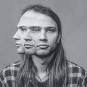 Paperi T - List pictures