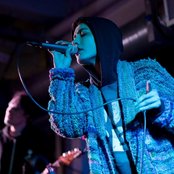 Jennylee - List pictures