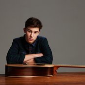 Shawn Mendes - List pictures