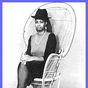 Aisha - List pictures