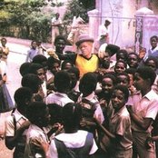 Yellowman - List pictures