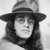 Alçeu Valença - List pictures