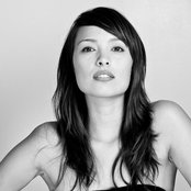 Kate Earl - List pictures