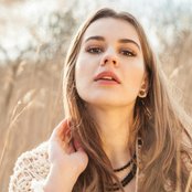 Emmelie De Forest - List pictures