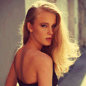 Zara Larsson - List pictures