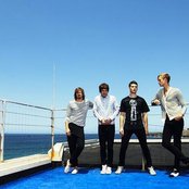 Van She - List pictures