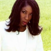 Heather Small - List pictures