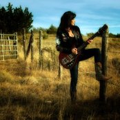 Rosie Flores - List pictures