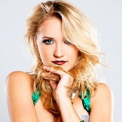 Emily Osment - List pictures
