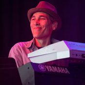 Gregg Karukas - List pictures