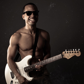 Casely - List pictures