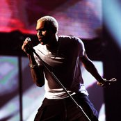 Chris Brown - List pictures