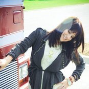 Caitlyn Smith - List pictures