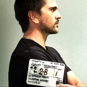 Juanes - List pictures