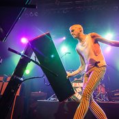 Neon Trees - List pictures