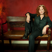 Bonnie Raitt - List pictures