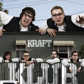Kraftklub - List pictures