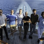 !!! (chk Chk Chk) - List pictures